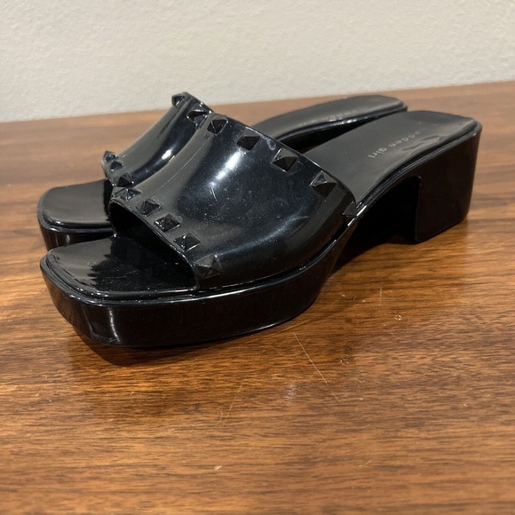 Madden Girl Womens Black Jelly Studded Slide Low Wedge Sandals Size  8.5 - Picture 4 of 9